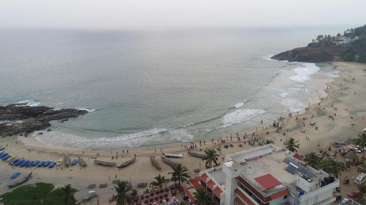 Seaface Beach Resort Ковалам Екстериор снимка