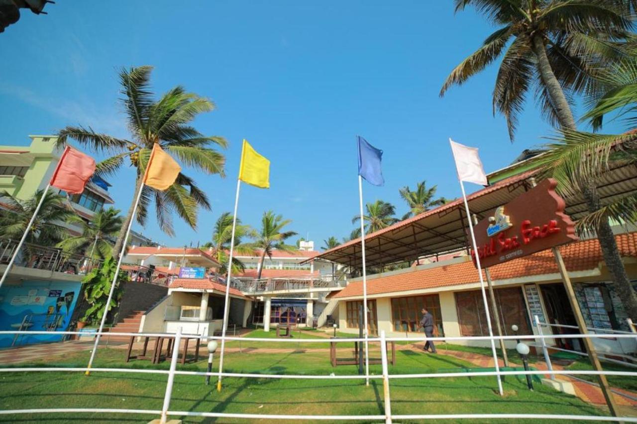Seaface Beach Resort Ковалам Екстериор снимка