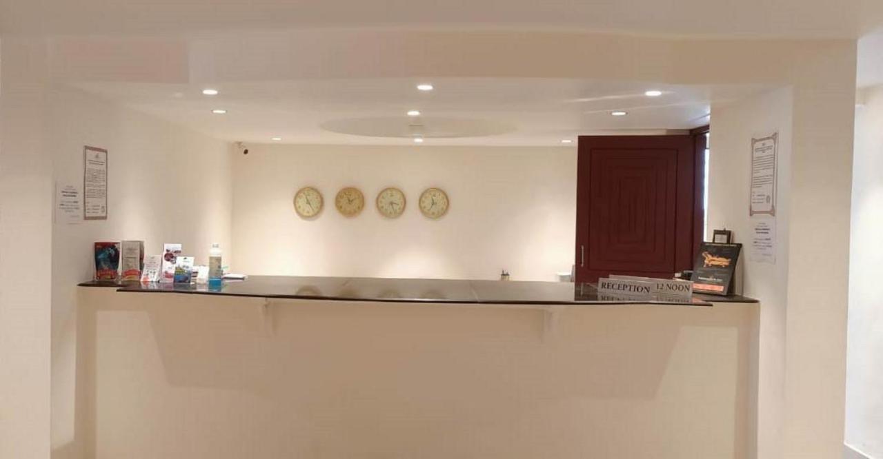 Seaface Beach Resort Ковалам Екстериор снимка